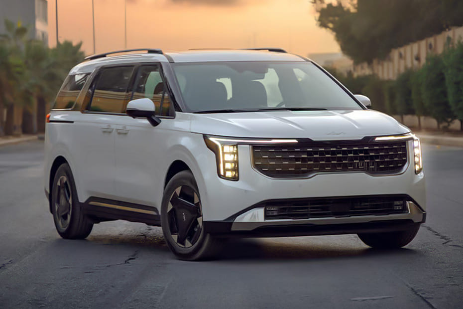 KIA Carnival Hybrid Front Medium View