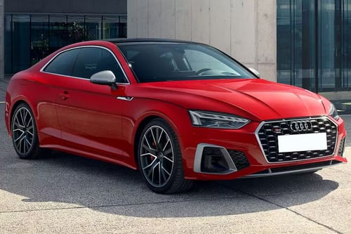 أودي إس 5 كوبيه Front Side View