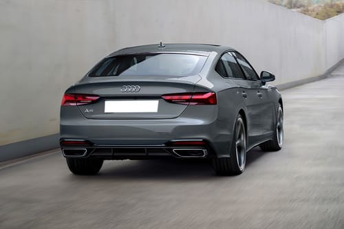 أودي  سبورت باكA5 Front Cross Side View