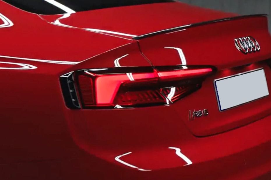آر إس 5 كوبيه Tail light