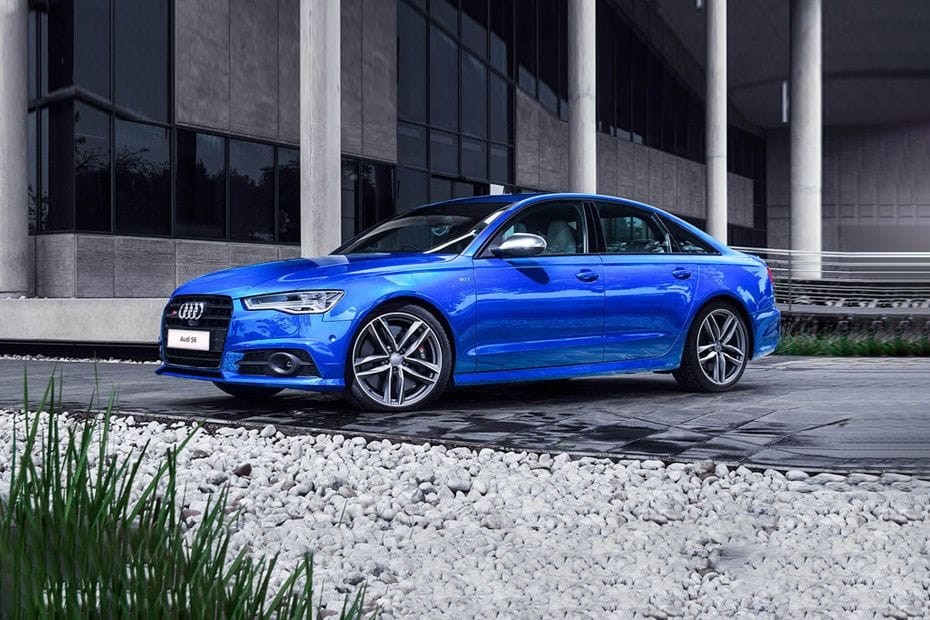 Audi  S6 Front angle low view