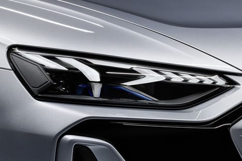 إي-ترون جي تي Headlight