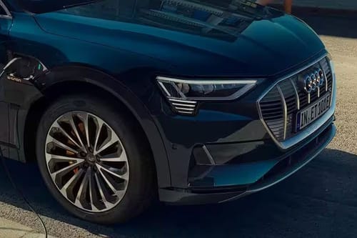 إي-ترون Headlight