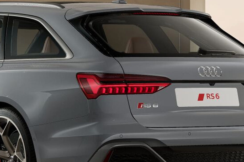 RS6 Avant Tail light