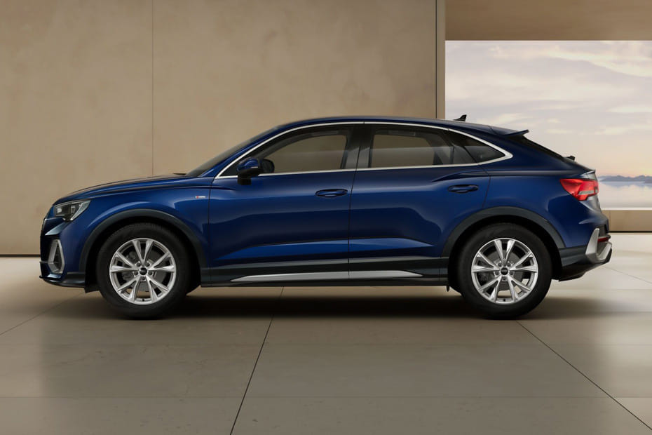 Q3 Sportback Side view