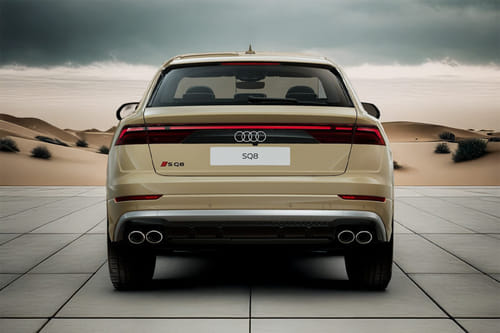 Full Rear View of أودي SQ8