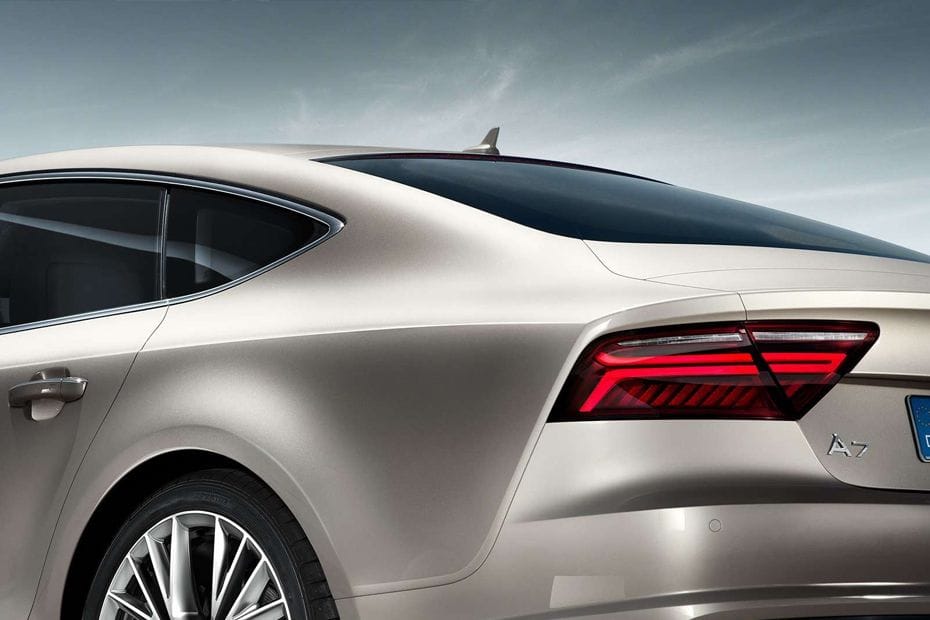 Rear Fog Lamp of أودي A7