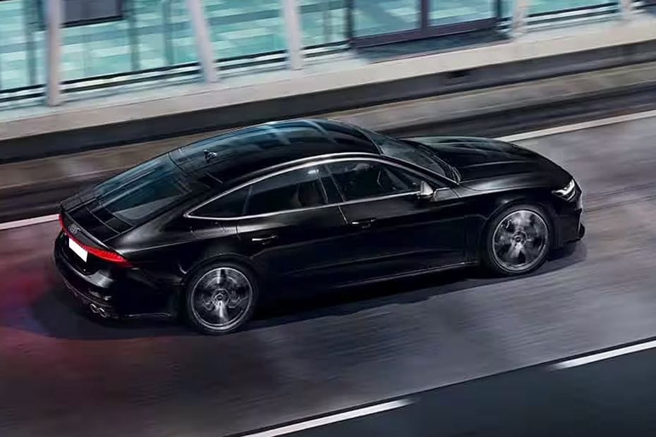 Rear Medium View of Audi A7