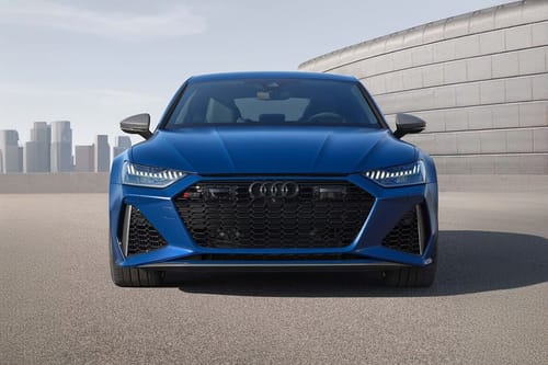 Full Front View of RS7