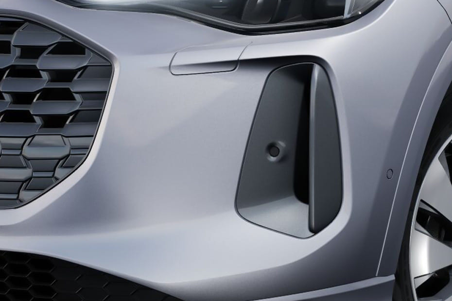 كيو 5 سبورتباك Front Fog Lamp