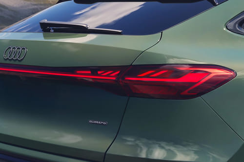Q5 Sportback Tail light