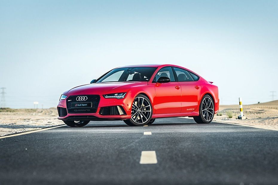 Audi  RS7 Sportback Front angle low view