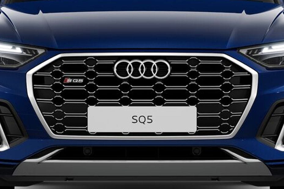 SQ5 2026 Grille View