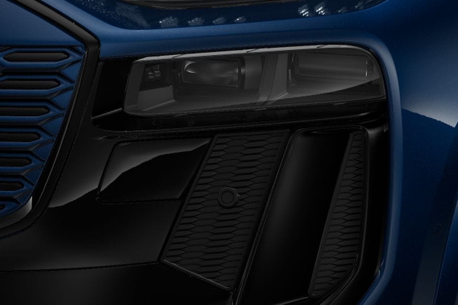 كيو 6 إي-ترون Front Fog Lamp