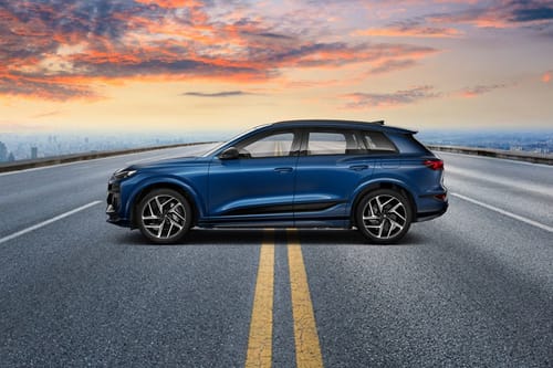 كيو 6 إي-ترون Side view