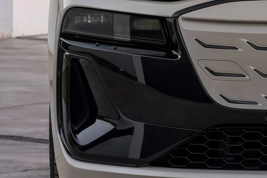 أيه 6 إي-ترون Front Fog Lamp