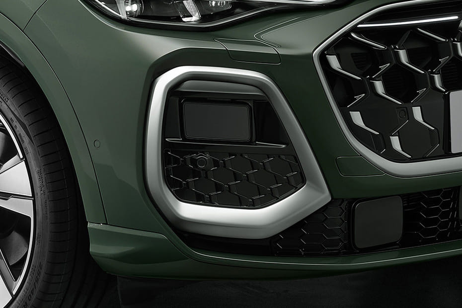 Q5 إل Front Fog Lamp