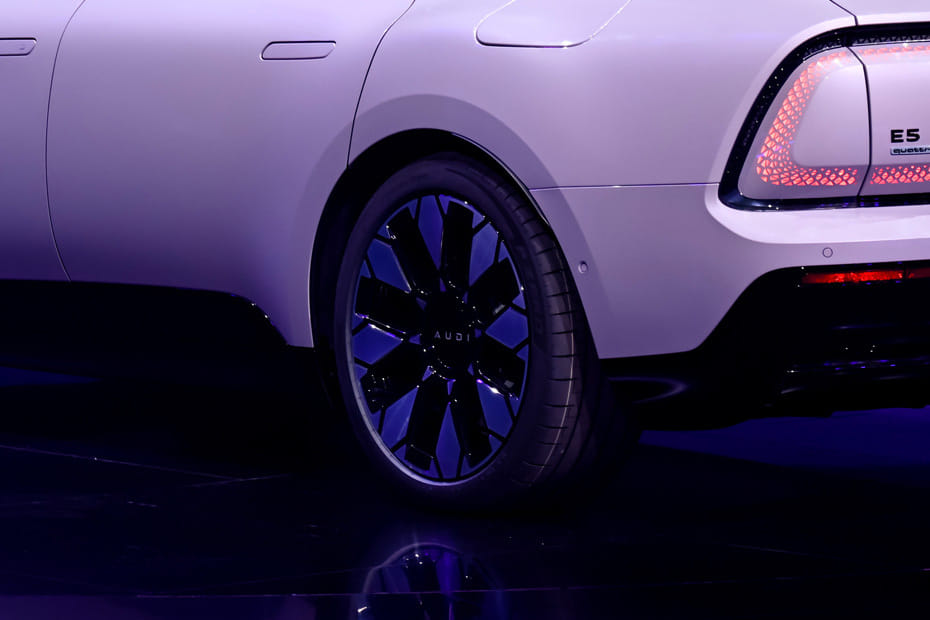 إي ٥ Wheel