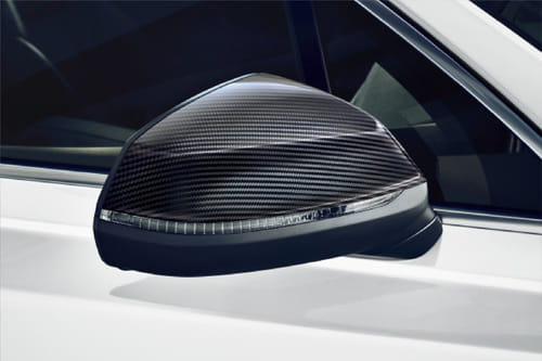 Q8 e-tron Grille View