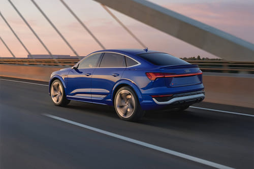 Rear Cross Side View of Audi SQ8 E-tron