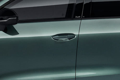 كيو 3 2026 Door handle