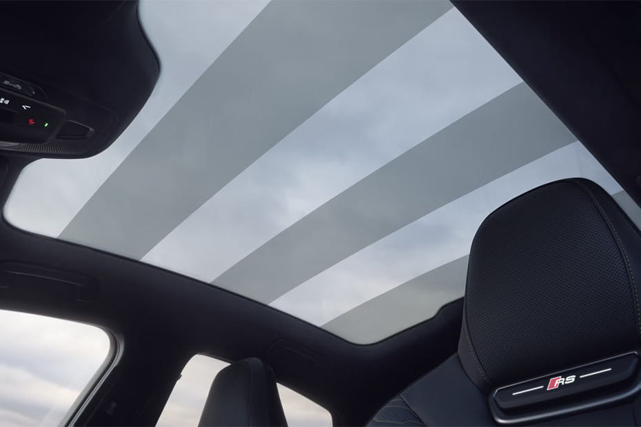 أودي آر إس ٥ Sunroof Moonroof