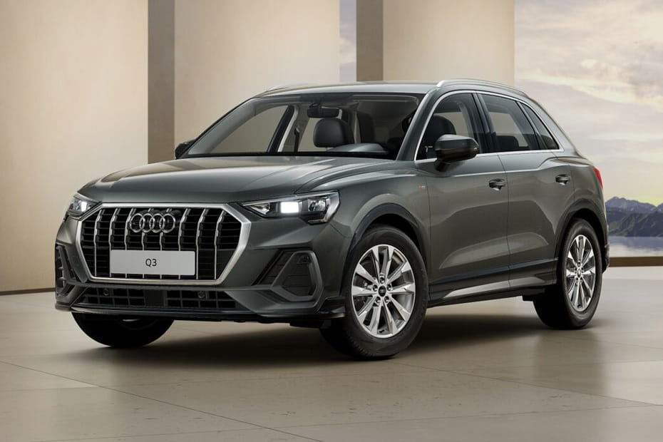 Audi  Q3 Front angle low view