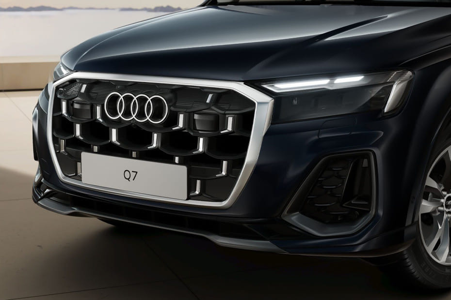 Q7 Grille View