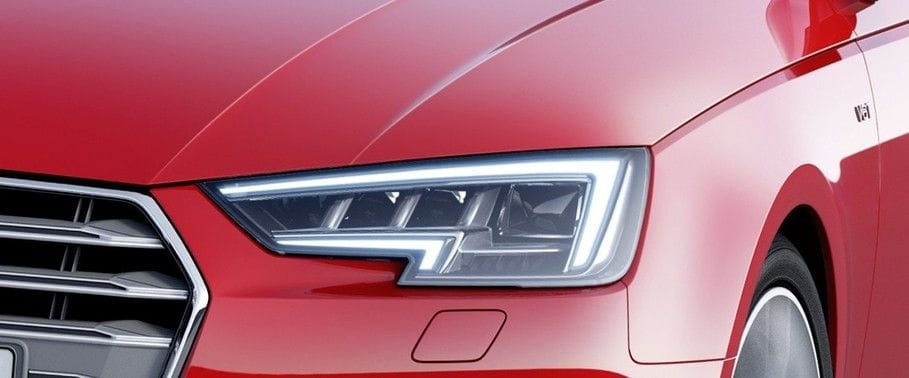 أودي  S4 Front angle low view