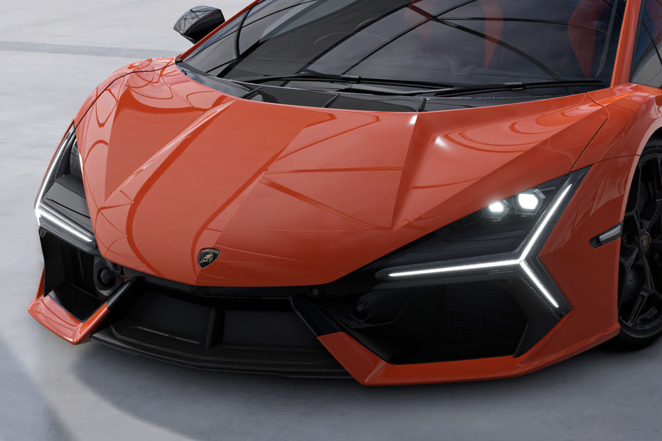 Revuelto Grille View