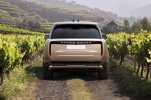 Full Rear View of Land Rover Range Rover