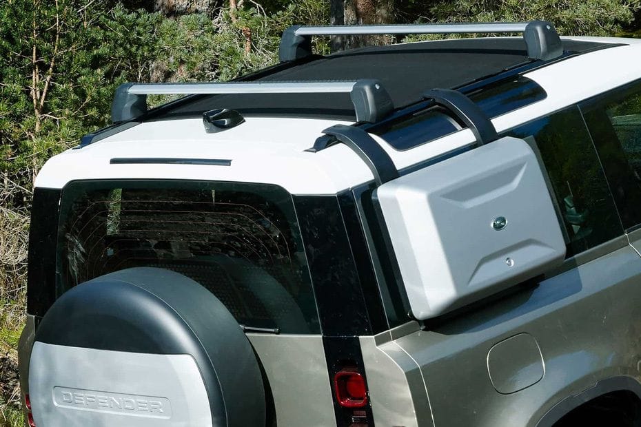 Defender roof rail