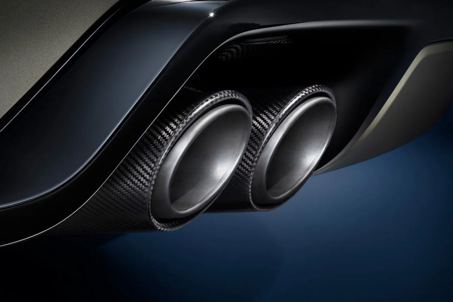Exhaust Pipe of لاند روفر رانج روفر سبورت
