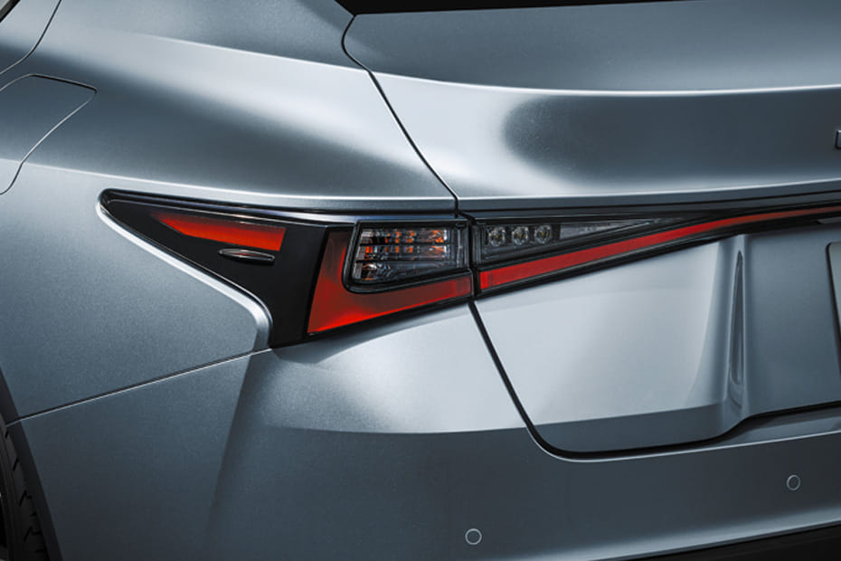 IS Tail light
