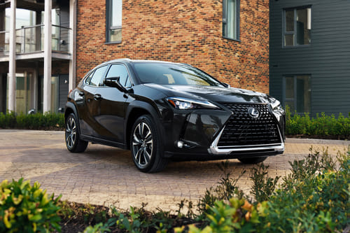 Lexus  UX300H Front angle low view