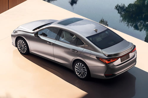 Rear Cross Side View of Lexus ES 2026