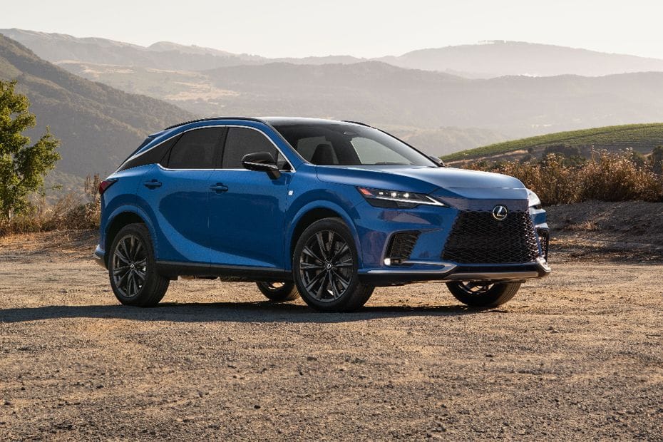 لكزس RX Front Cross Side View