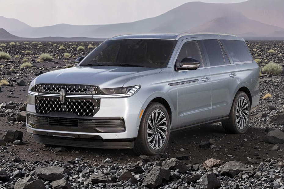 Lincoln Navigator Front Side View