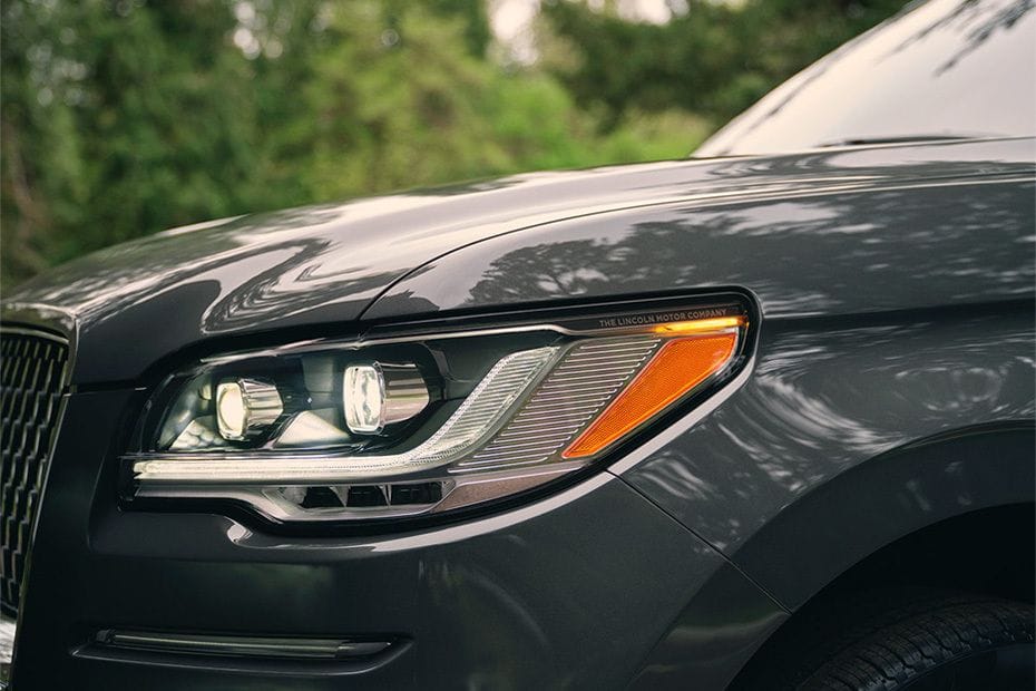 Navigator Headlight