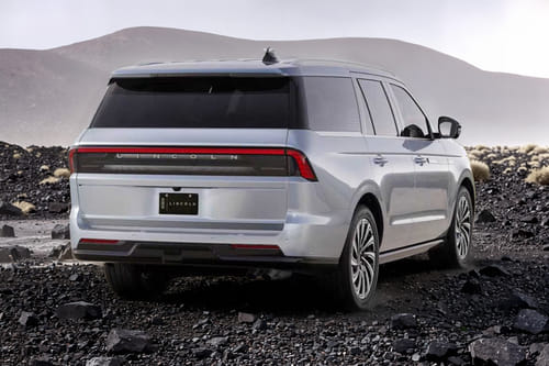 Navigator Rear angle view