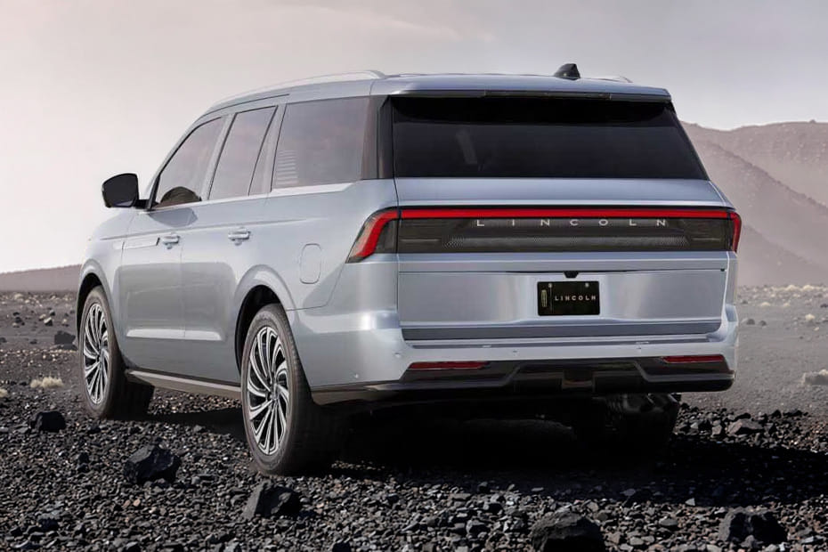 Rear Medium View of Lincoln Navigator