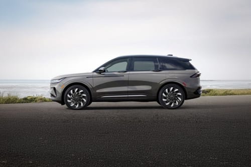 نوتيلوس  Side view