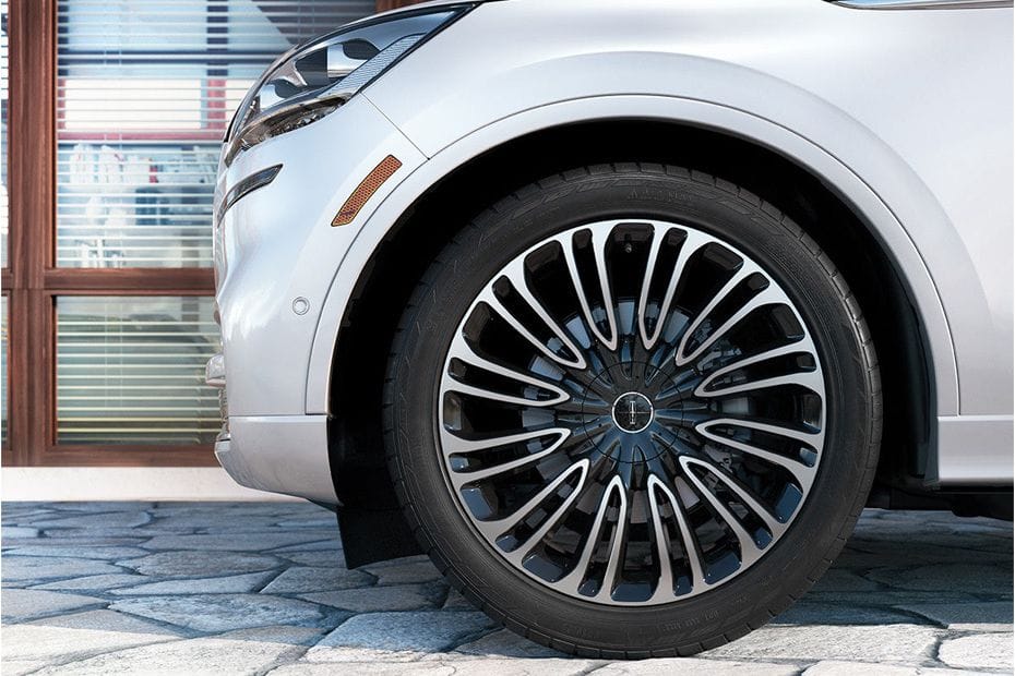 Aviator Wheel