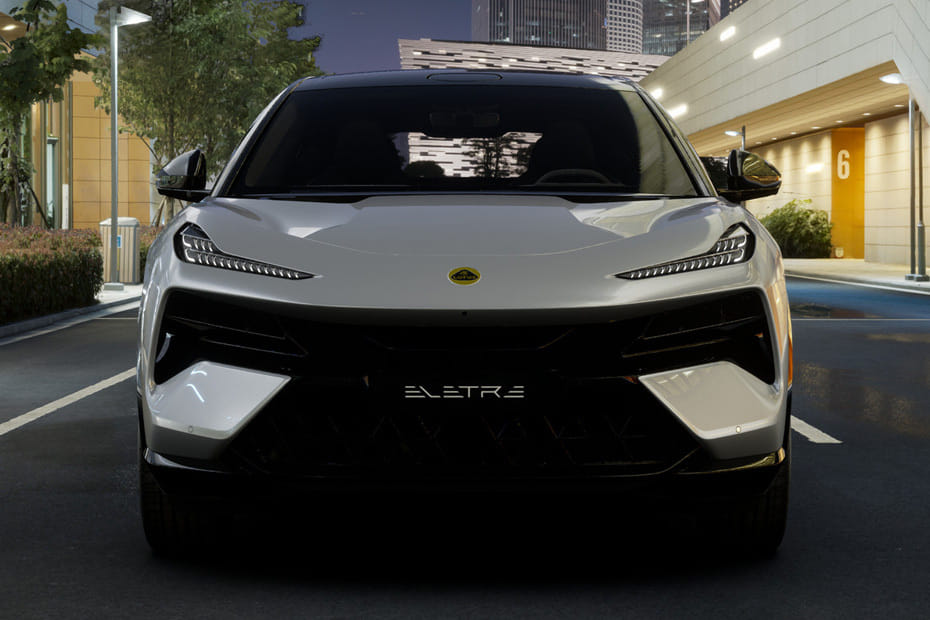 Full Front View of ELETRE