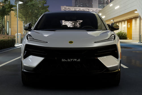 Full Front View of ELETRE