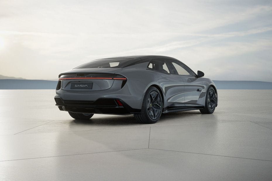 إيميا Rear angle view