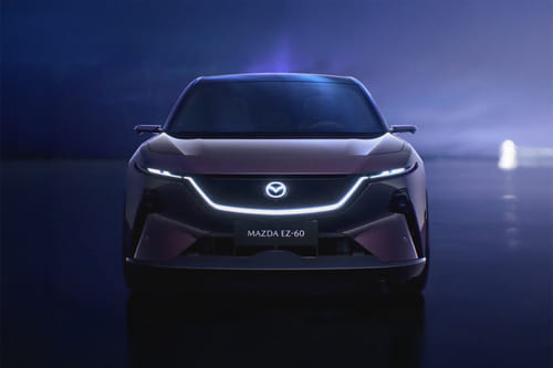 Full Front View of إي زد-٦٠