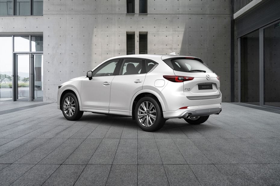 سي اكس-5 Rear Medium Side View