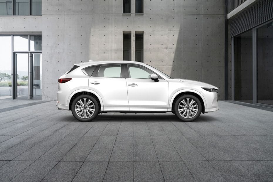 سي اكس-5 Side view