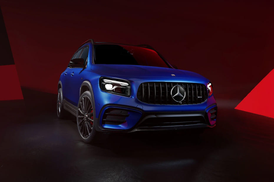 Mercedes-Benz GLB-Class Front Medium View
